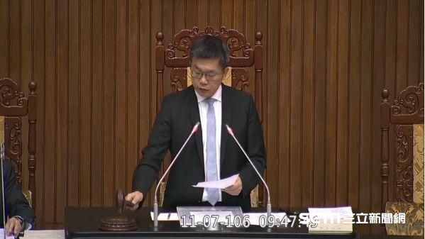 家庭教育法與專科學校法　今三讀通過