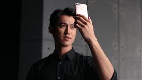 吳慷仁　OPPO R11s OPPO提供