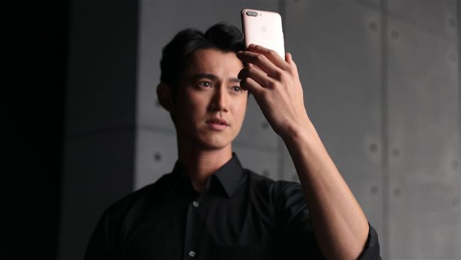 OPPO R11s　下周在台發表
