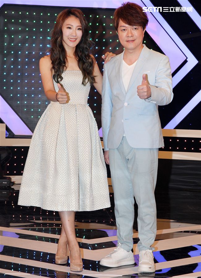 謝金晶、翁立友。（記者邱榮吉/攝影）