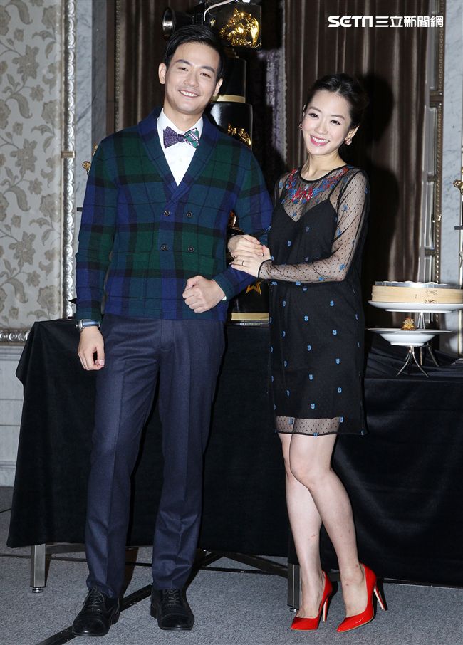 楊千霈、劉傑中「 第 54 屆金馬獎星光大道主持人」出 席  54 屆金馬獎入圍晚宴菜色搶先曝光。（記者邱榮吉/攝影）