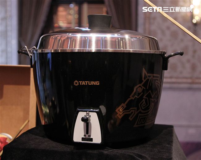 金馬大同電鍋。（記者邱榮吉/攝影）