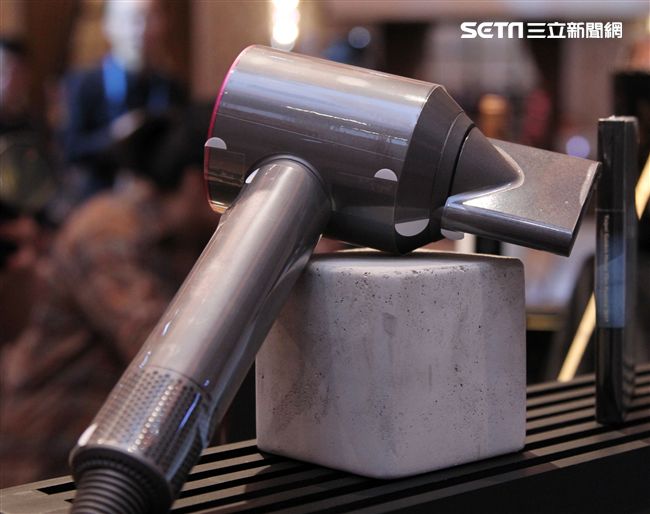 吹風機。（記者邱榮吉/攝影）