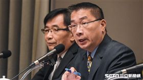 行政院發言人徐國勇出席《排除企業投資障礙穩定供水策略記者會》 圖／記者林敬旻攝