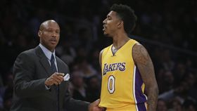 Nick Young與Byron Scott（ap）