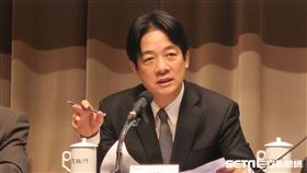 行政院長賴清德召開「行政院排除產業投資障礙 穩定供電策略」記者會。（記者盧素梅攝）