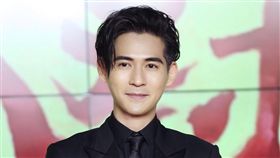 周渝民（圖／翻攝自《天生不對》官方微博）