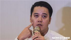 中信兄弟釋出球員陳鴻文記者會 圖／記者林敬旻攝