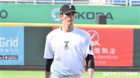 陽岱鋼擔任亞冠賽隊長。（圖／記者王怡翔攝）