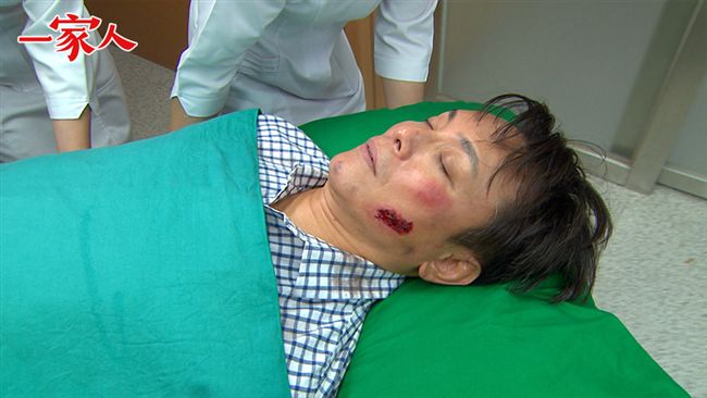 冰冷沒反應？陳霆身負重傷病危搶救