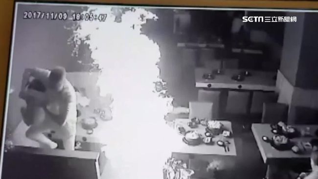 一家遇火鍋店氣爆　夫妻皆是特教老師