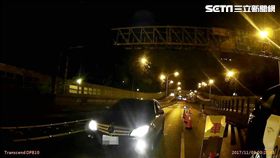 柯男三個月內在同地點被同組警察查獲2次毒咖啡包，訊後依毒品罪送辦（翻攝畫面）