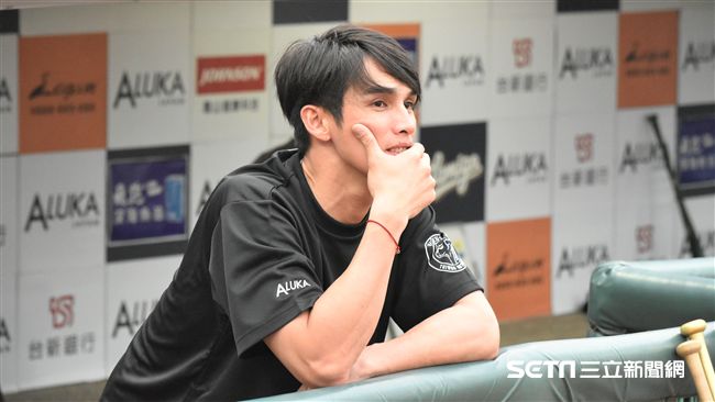 家醜鬧上周刊　陽岱鋼動怒發文嗆兄