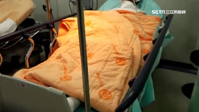 孝子打工燒燙傷　醒後安慰斷指母