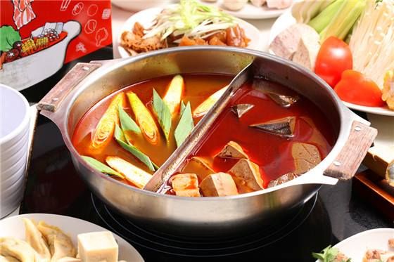 食材成本增加！連鎖火鍋店喊漲7%
