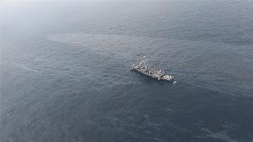 成功艦發現大片油漬　確認非失聯幻象機