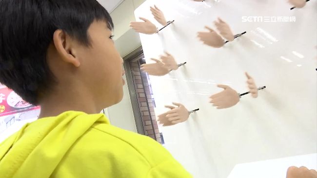 投零給愛的鼓勵　公益募款「啪啪啪」