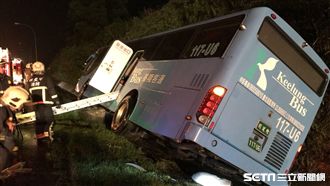 國3北上車禍　司機胸痛送三總