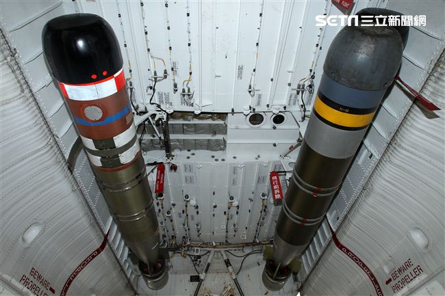 P3C反潛機掛載MK-46空投魚雷。〈記者邱榮吉/屏東拍攝〉