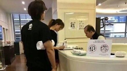 穿情侶裝健身！抓包林志玲同框言承旭