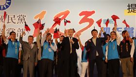 國民黨主席吳敦義「中國國民黨建黨123周年黨慶暨重建社會公益、提振價值初衷–黨員回娘家」活動。（國民黨提供）