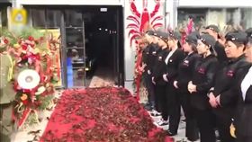 小龍蝦,河南,紅地毯,龍蝦,大陸,開幕,黃泉,儀式　圖／翻攝自梨視頻　https://goo.gl/bYitQt