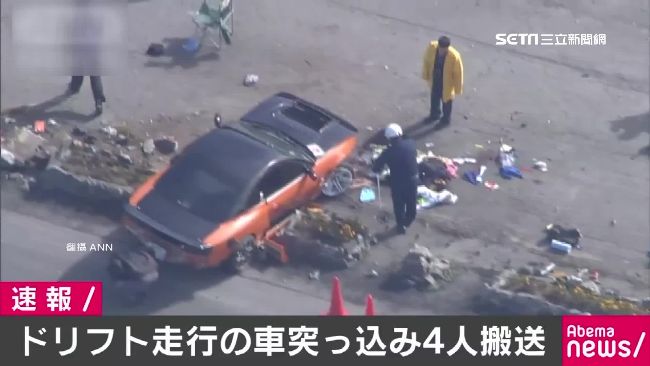跑車「甩尾」出包　竟失控撞飛觀眾