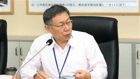 柯文哲赴市議會向親民問政小組、台聯、民國黨以及無黨籍議員說明政策性預算案　北市府提供