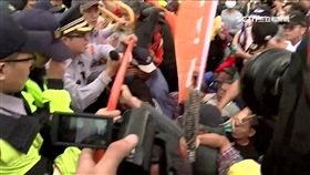 退伍軍抗議1200,反年改團體,八百壯士,抗議