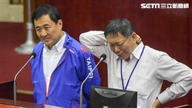 台北市長柯文哲13日赴市議會接受總質詢 圖／記者林敬旻攝