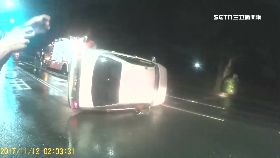 J載酒夫側翻1200