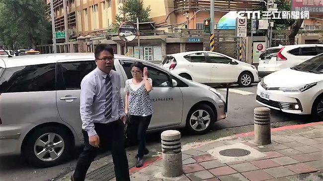 老婦身上無致死傷　警追1可疑水電工