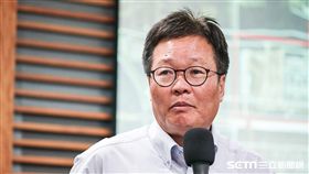 中油董事長陳金德針對15日全台大停電出面簡報說明 圖／記者林敬旻攝