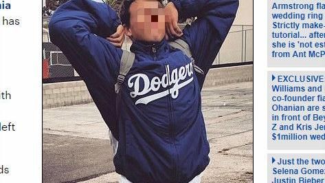 媒體大亨子持槍殺人　還可以照常上課
