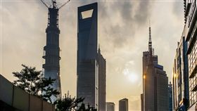中國,大陸,上海,城市,都市,房地產,房市,不動產,房價,建築,大樓　（圖／攝影者David Leo Veksler, Flickr CC License）https://goo.gl/d3E2DW