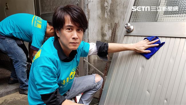 幼時家境不好　男星9歲就當搬運工…