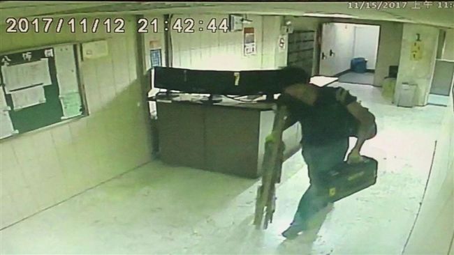 水電工月薪5萬　為償卡債竟買刀殺人