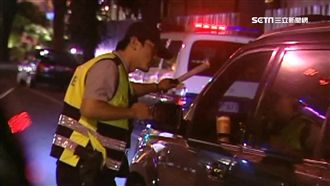 自囚車內拒測免罰！網酸揭出台灣亂源