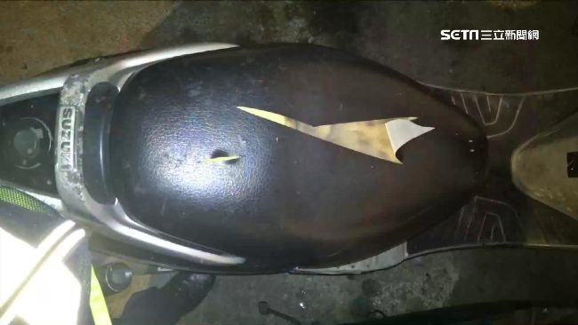 幫媽上網討拍被嗆　男砍10機車洩憤