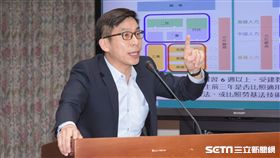 民進黨立法委員鍾佳濱 圖／記者林敬旻攝