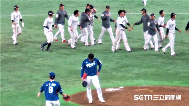 亞冠日本10局大逆轉　1分氣走韓國