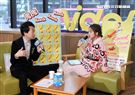 鬼鬼（吳映潔）上安安大明星直播，宣傳新專輯並暢談她工作酸、甜、苦、辣過程。（記者邱榮吉/攝影）