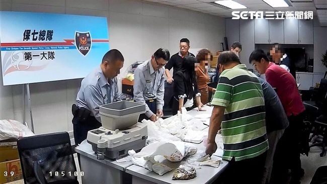 廣東回收場撿台幣　陸客來台兌換遭逮