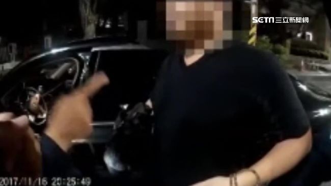 富少兄弟狀況多！討客兄、藏毒樣樣來