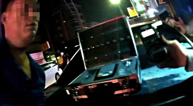男酒駕衝撞警車　交通部：酒駕零容忍