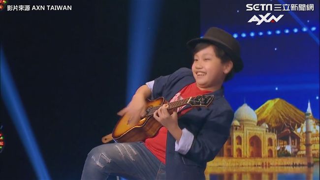 10歲男孩表演烏克麗麗　驚艷達人秀