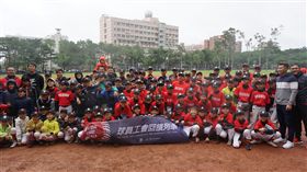 陳江和、王溢正、陳俊秀、藍寅倫出席回饋列車活動。（圖／球員工會提供）