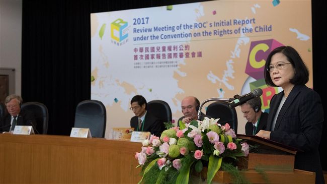 蔡英文：兒少權益　絕對是優先議題