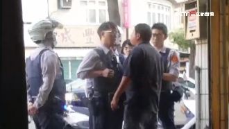 酒駕男飆髒話辱警！辣椒水一噴秒制伏