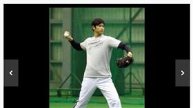 大谷翔平術後首度傳接球。（圖／翻攝自《體育日本》）